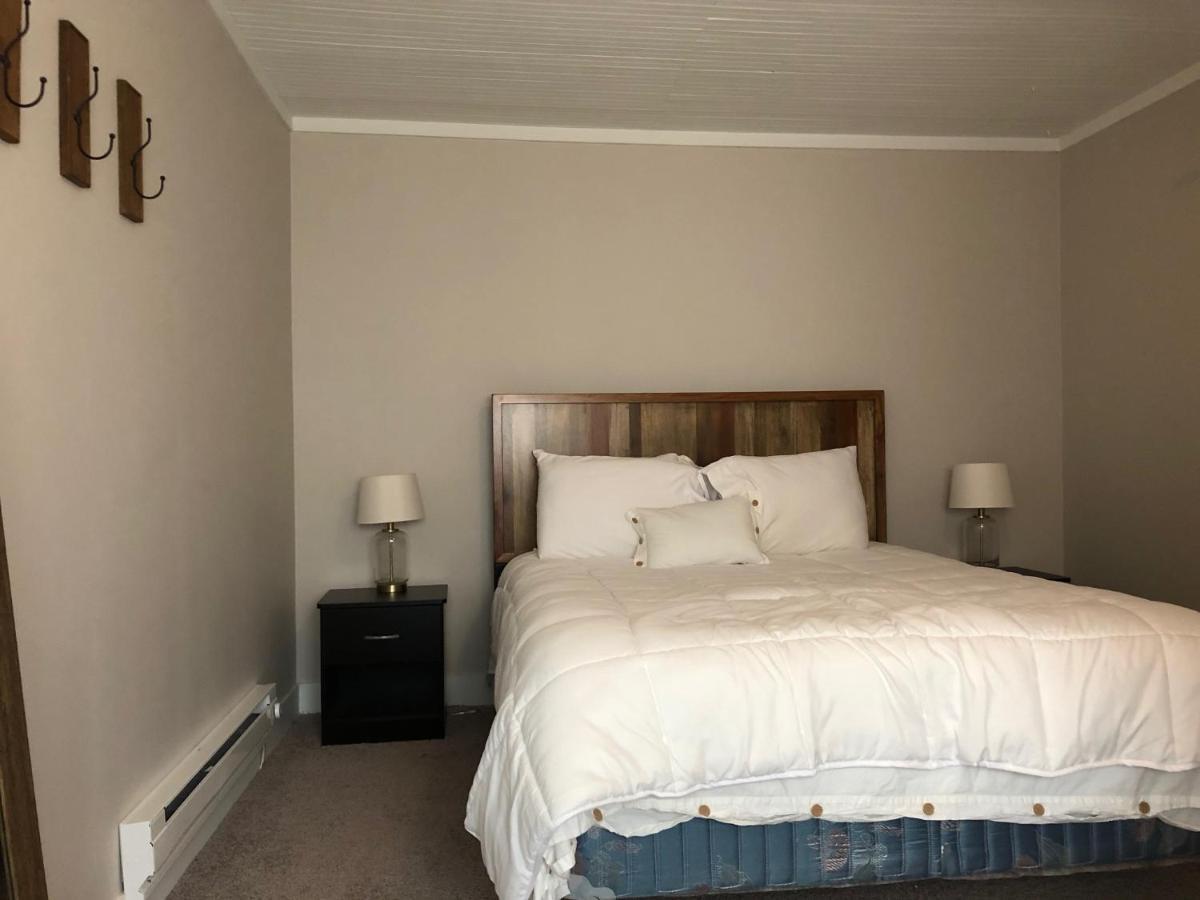 Updated + Clean Motel Room At The Base Of Mt Hood! Mount Hood Village 部屋 写真