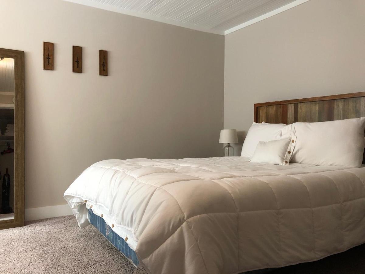 Updated + Clean Motel Room At The Base Of Mt Hood! Mount Hood Village エクステリア 写真